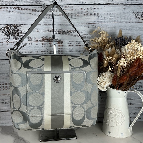 Coach Hamptons Bag Gray Silver White Signature Hand Shoulder Crossbody Purse - Picture 2 of 16